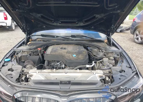 2019 BMW 330I xDrive z USA, uszkodzony, nr VIN WBA5R7C59KFH27326